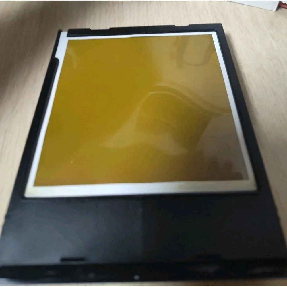 Polaroid 690 SLR Instant Film Camera - Legendary Pro-Series Land Camera Untested